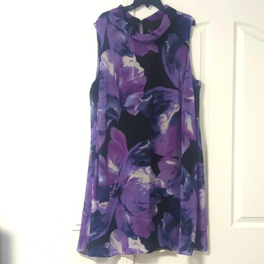 Connected Apparel dress - Picture 1 of 5